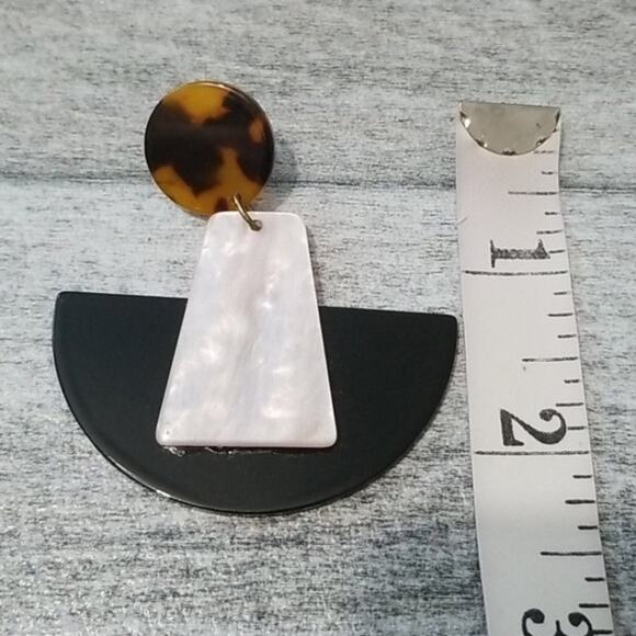 Tortoise Shell, Black & White Geometric Drop Dangle Earrings NEW - Picture 3 of 3